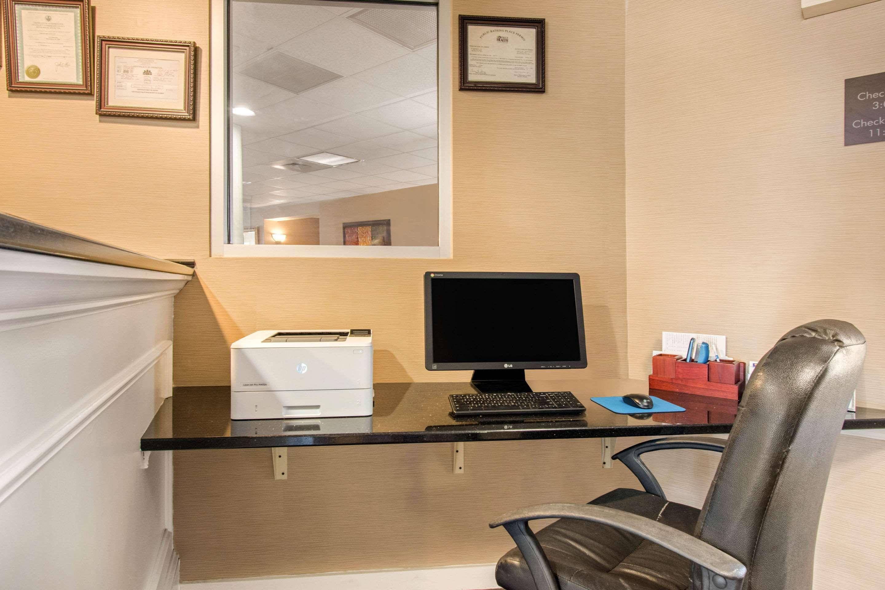 Comfort Inn Mechanicsburg - Harrisburg South Экстерьер фото